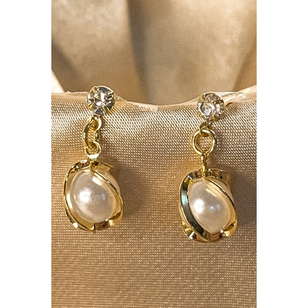 Brinco Pequeno com Perola e Trabalhado com Zircônia Banhado em Ouro 18k - Dourado