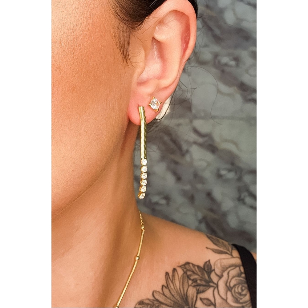 Brinco de Fita com Zircônias na Ponta Banhado em Ouro 18k - Dourado