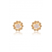 Brinco Formato Flor com Mini Zircônias Banhado em Ouro 18k - Dourado