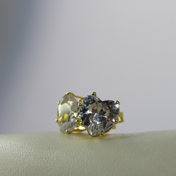 Brinco Zircônias de Coração Grande Banhado em Ouro 18k - Dourado