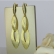 Brinco Grande de Folhas Sobrepostas Banhado em Ouro 18k - Dourado