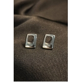 Brinco Pequeno Retangular Banhado em Ródio Branco - Branco