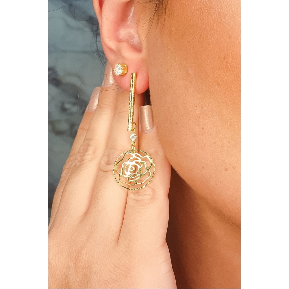 Brinco Médio De Fio Trabalhado e Flor Vazada Banhado em Ouro 18k - Dourado