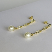 Brinco Corrente Com Pérola na Ponta Banhado em Ouro 18k - Dourado