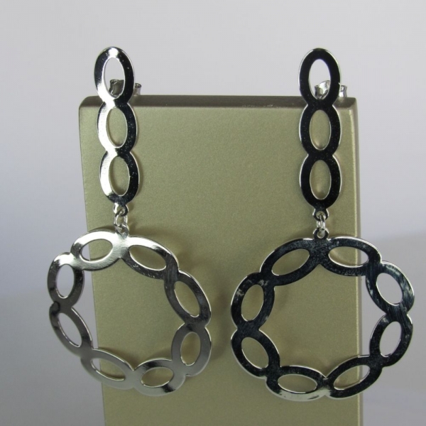 Brinco com fio e Círculo com Arcos Banhado em Ródio Branco - Branco