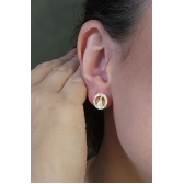 Brinco Mini Zircônias de Nossa Senhora Banhado em Ouro 18k - Dourado