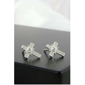 Brinco de Cruz com Zircônias Brancas em Prata 925 - Prateado