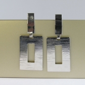 Brinco com Fio Retangular Banhado em Ródio Branco - Branco