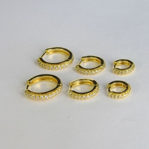 Trio de Brincos de Argolinha com Fio Lateral Banhado em Ouro 18k - Dourado