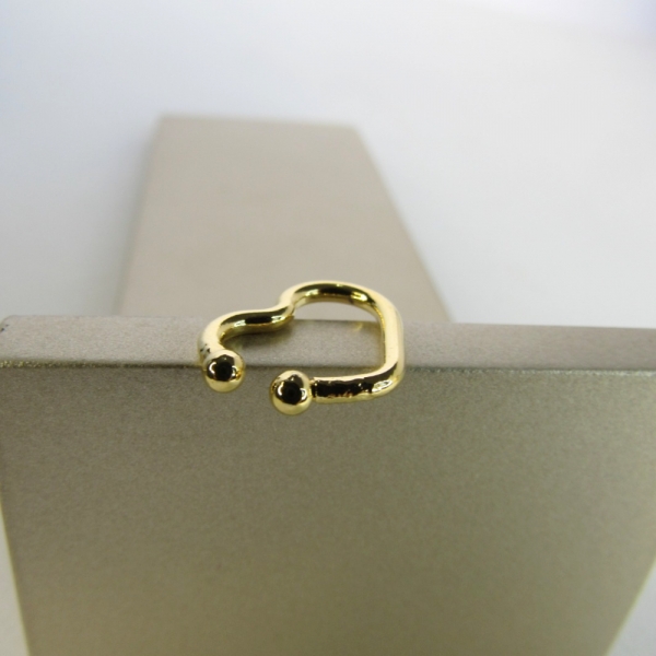 Piercing Fake Forma de Coração Banhado em Ouro 18k - Dourado