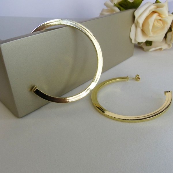 Brinco Argola Grande Clássica Banhado em Ouro 18k - Dourado