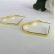 Brinco Argola em Forma de Coração Lateral Larga Banhado em Ouro 18k - Dourado