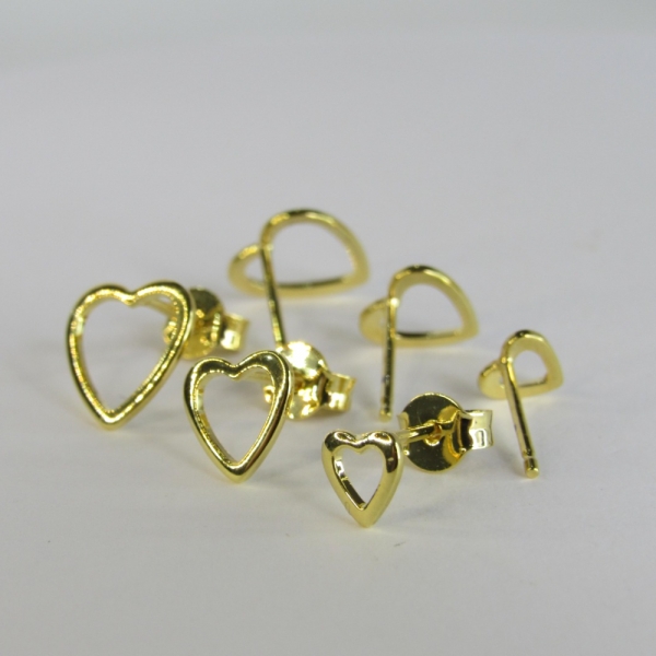 Trio de Corações Vazados Banhado em Ouro 18k - Dourado