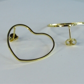 Brinco Médio com Coração Vazado Horizontal Banhado em Ouro 18k - Dourado