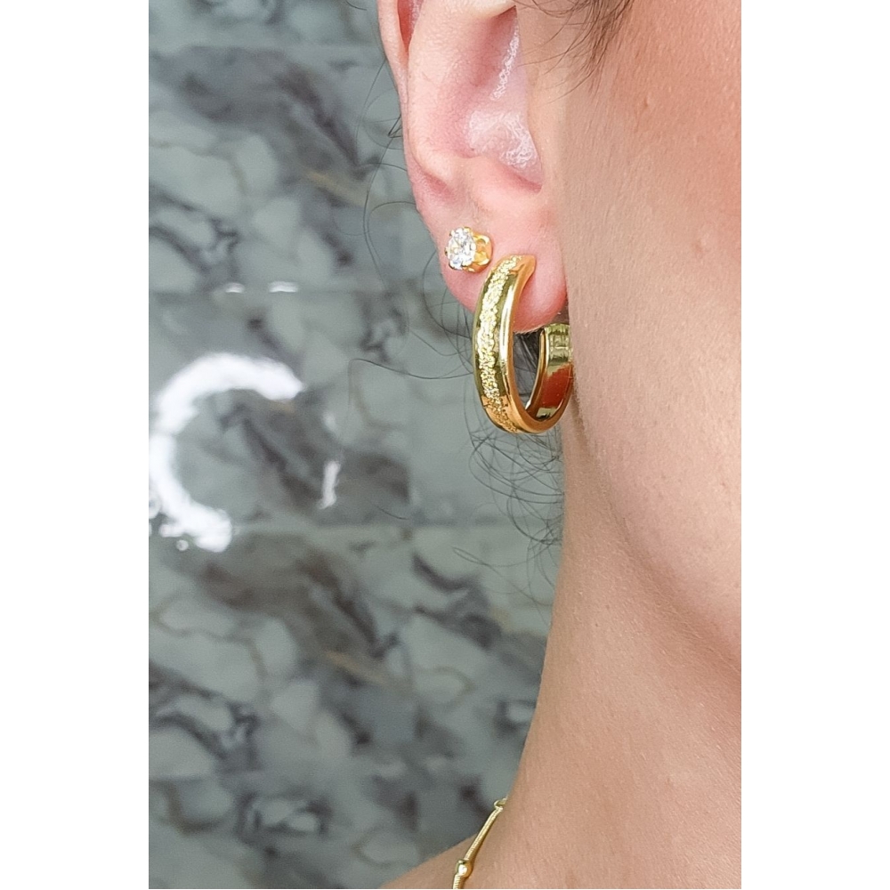Brinco Argola Trabalhada Banhado em Ouro 18k - Dourado
