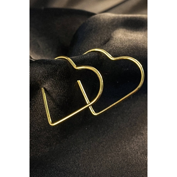 Brinco Argola em Forma de Coração Banhado em Ouro 18k - Dourado