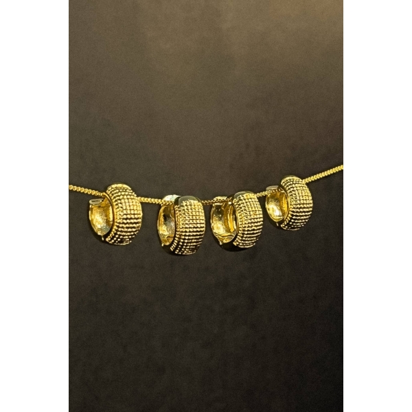 Duo de Argolas Grossas Trabalhadas Banhado em Ouro 18k - Dourado