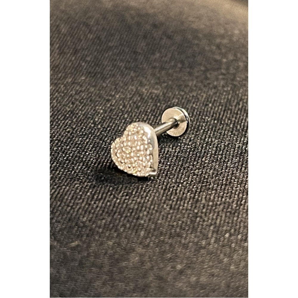 Piercing de Coração Trabalhado com Mini Zircônias em Prata 925