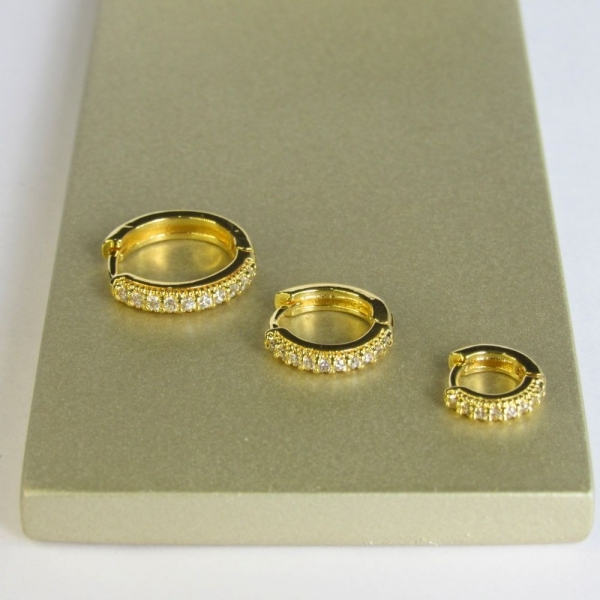 Trio de Brincos de Argolinha com Fio Lateral Banhado em Ouro 18k - Dourado