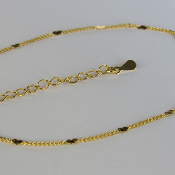Tornozeleira com Micro Corações na Corrente Banhado em Ouro 18k - Dourado