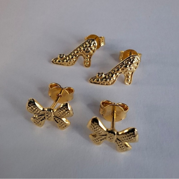 Duo de Sapatinho e Laço Banhado em Ouro 18k - Dourado