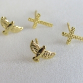 Duo de Cruz e Espírito Santo Banhado em Ouro 18k - Dourado