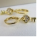 Brinco Argolinha com Chave Banhado em Ouro 18k - Dourado