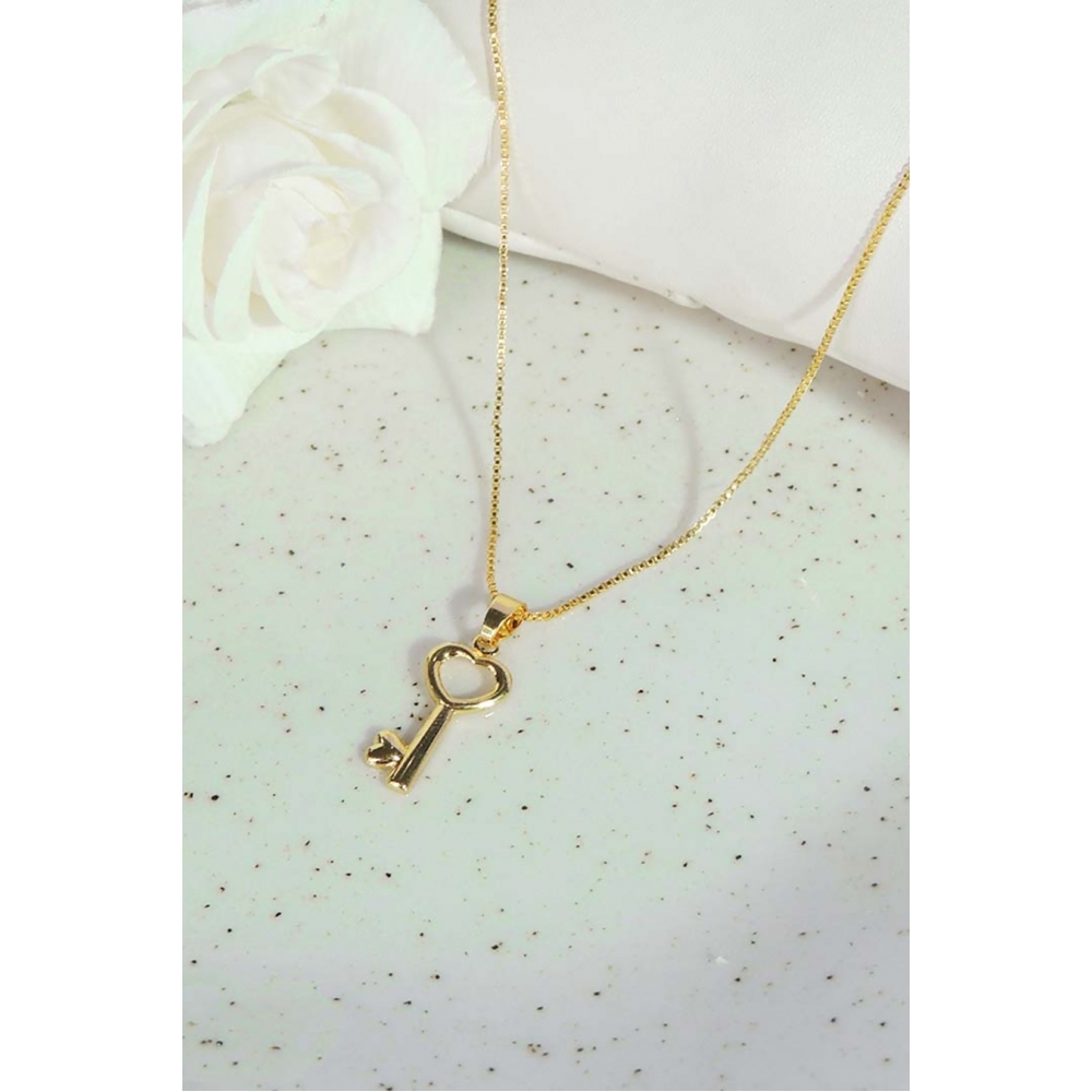 Colar Pingente de Chave Banhado em Ouro 18k - Dourado