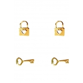 Brinco Duo Chave e Cadeado Banhado em Ouro 18k - Dourado