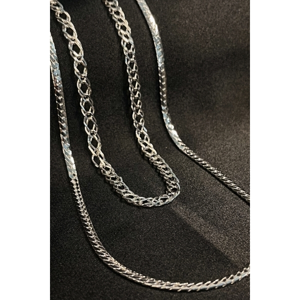 Colar Duplo com Correntes Grossas Banhado em Ródio Branco - Prateado