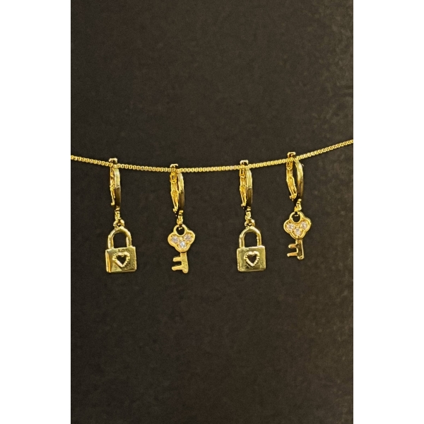 Brinco Duo Argolinha Chave e Cadeado Banhado em Ouro 18k - Dourado