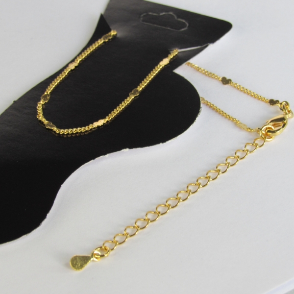 Tornozeleira com Micro Corações na Corrente Banhado em Ouro 18k - Dourado