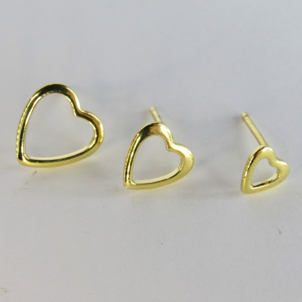 Trio de Corações Vazados Banhado em Ouro 18k - Dourado