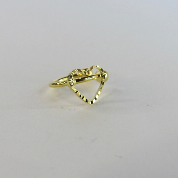 Piercing Fake com Coração Banhado em Ouro 18k - Dourado