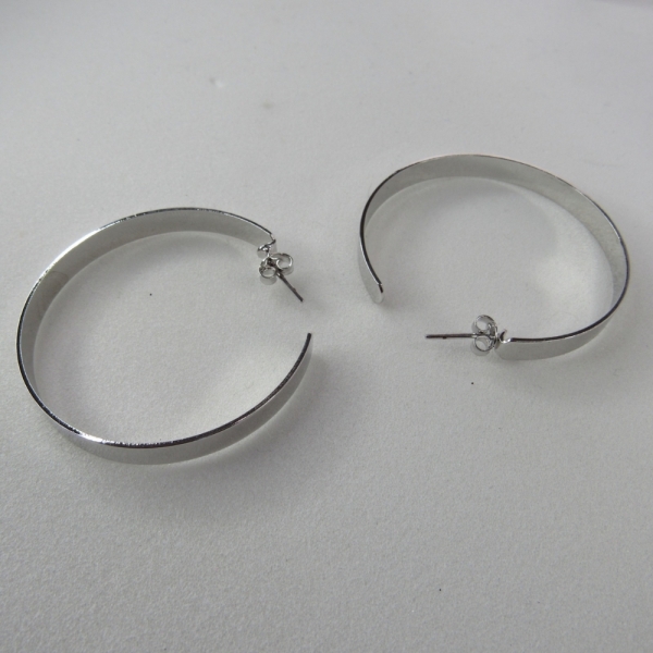 Brinco Argola Grande Grossa Clássica Banhado em Ródio Branco - Branco