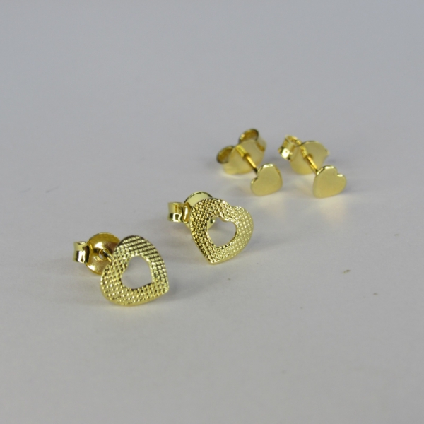 Duo Coração Pequeno e Coração Vazado Trabalhado Banhado em Ouro 18k - Dourado