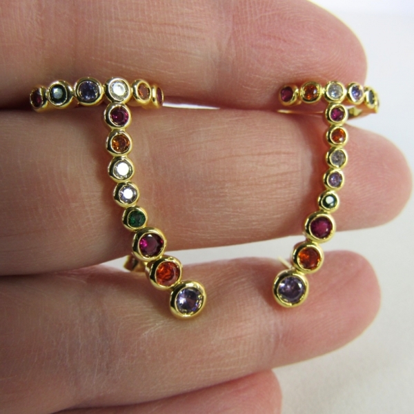 Brinco Ear Cuff com Piercing Fake e Zircônias Colorida Banhado em Ouro 18k - Dourado