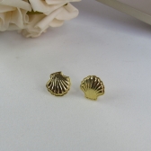 Brinco de Concha Banhado em Ouro 18k - Dourado