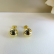 Brinco de Bola Lisa Banhado em Ouro 18k - Dourado