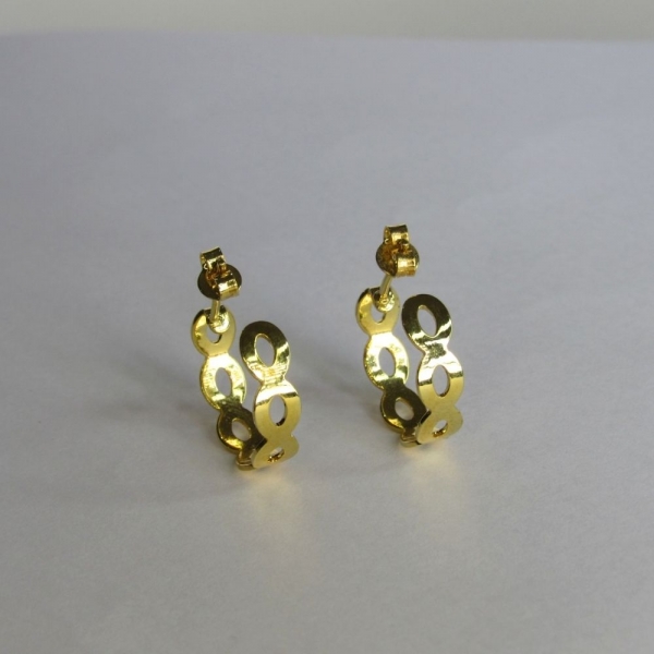 Brinco Argolinha com Vazados Ovais Banhado em Ouro 18k - Dourado