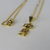 Colar Pingente Menina com Zircônia Colorida Banhado em Ouro 18k - Dourado