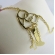 Colar com Pingente da Fé, Da Paz E Da Gratidão Banhado em Ouro 18k - Dourado