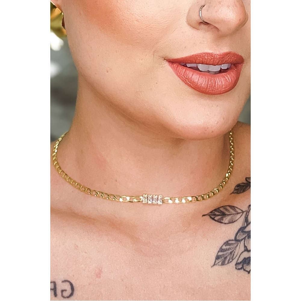 Choker de Corrente Chapada Com Zircônias ao Centro Banhado em Ouro 18k - Dourado