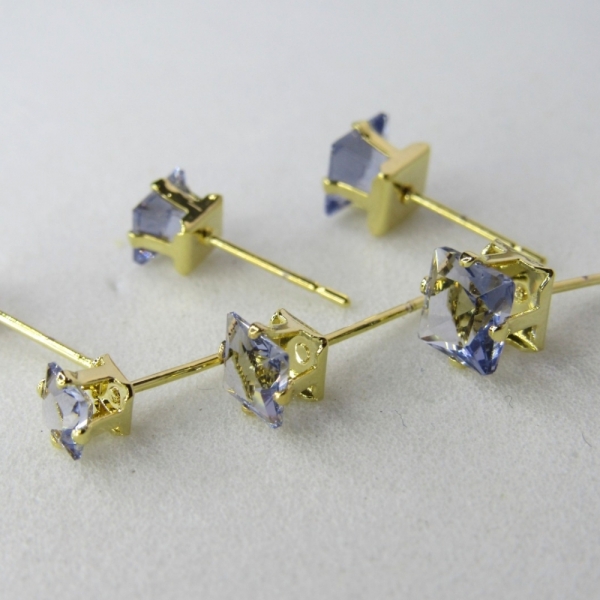 Trio de Zircônia Quadrada Lavanda Banhado em Ouro 18k - Dourado