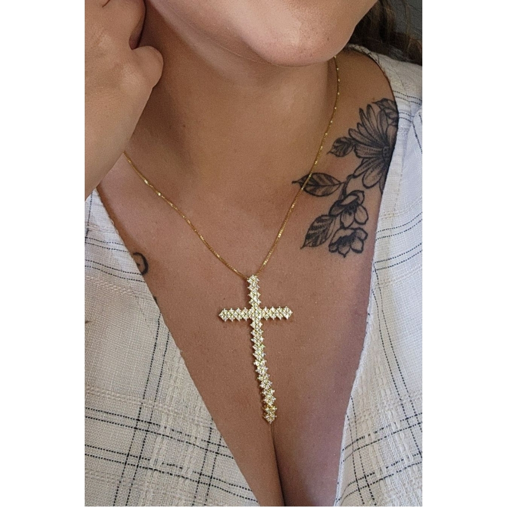 Colar com Cruz Banhado em Ouro 18k - Dourado