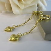 Brinco Argolinha com Corrente e Coração Banhado em Ouro 18k - Dourado