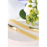 Brinco Fio Grosso Trabalhado Banhado em Ouro 18k - Dourado