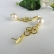 Brinco Grande de Fio com Circulo Dourado e Pérola Banhado em Ouro 18k - Dourado