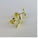 Brinco Pequeno de Espirito Santo Banhado em Ouro 18k - Dourado