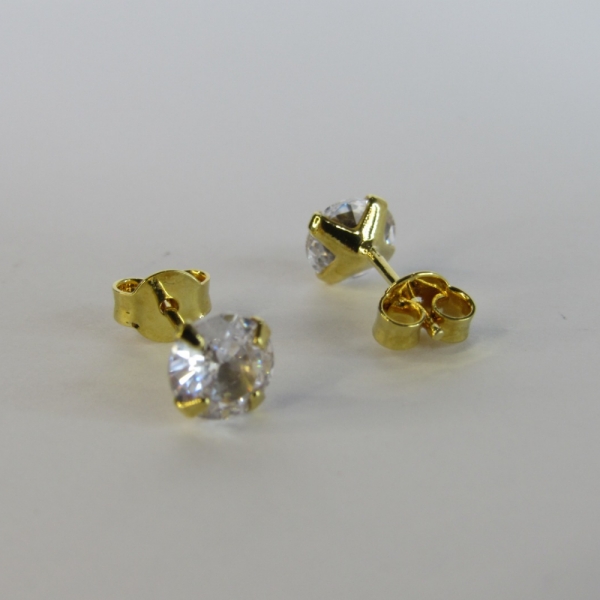 Brinco Pequeno Ponto de Luz Banhado em Ouro 18k - Dourado